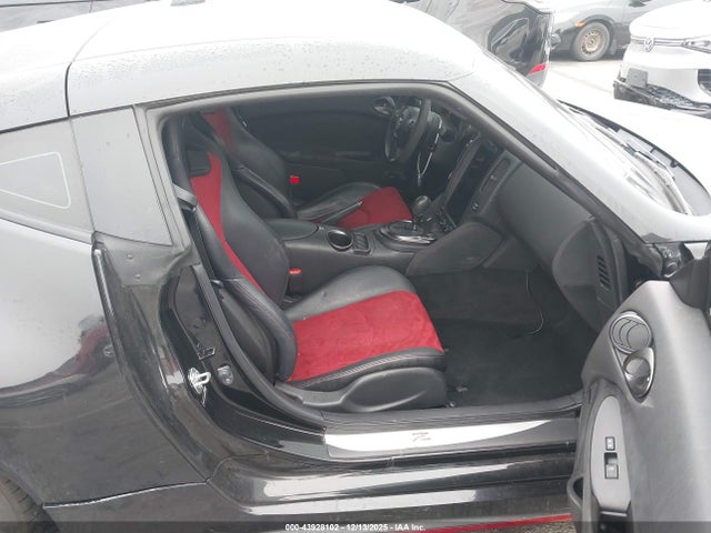 JN1AZ4EH9GM934454 Nissan 370z Nismo Tech