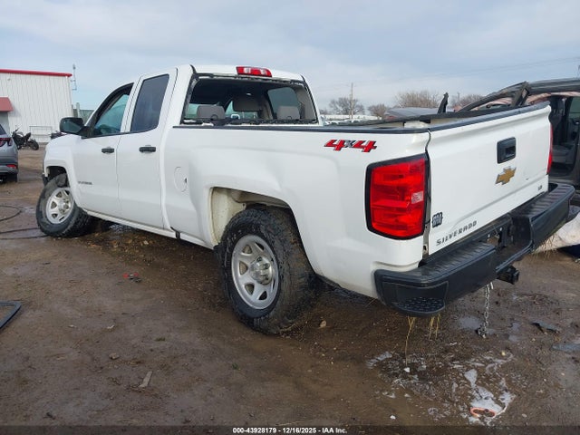 2019 CHEVROLET SILVERADO 1500 LD 2GCVKNEC4K1233077 Photo 2
