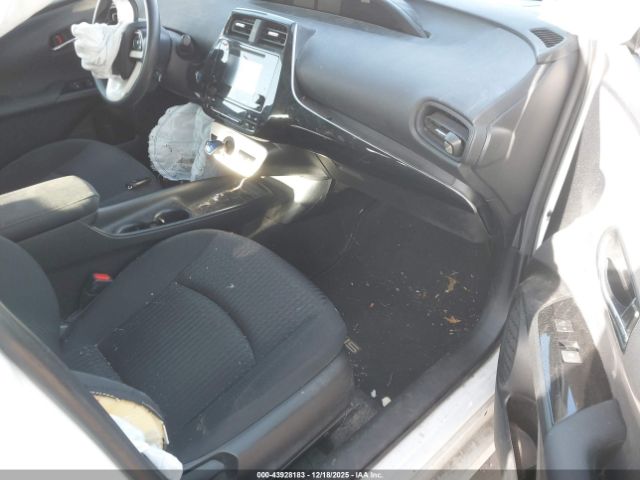 2017 TOYOTA PRIUS JTDKBRFUXH3036578 Photo 4