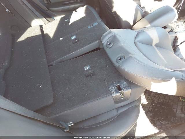 2022 MINI CLUBMAN WMWXJ1C01N2P75638 Photo 7