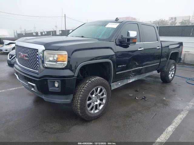 GMC Sierra 1500 Denali 2014 3GTU2WEJ2EG557978 Image 2