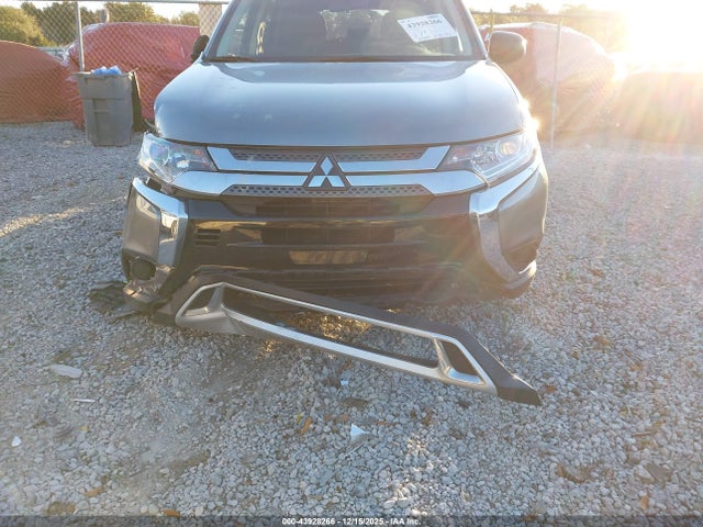 Продаж на аукціоні авто 2020 Mitsubishi Outlander Es 2.4, vin: JA4AD2A39LZ015667, номер лоту: 43928266