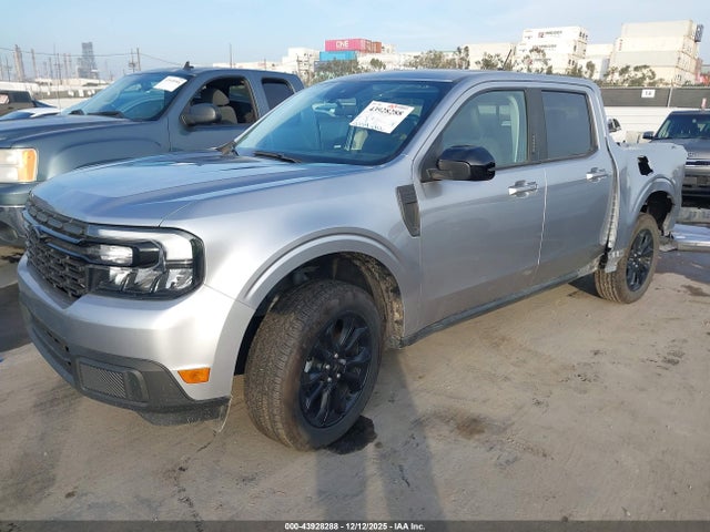 3FTTW8E38PRA95981 Ford Maverick Lariat