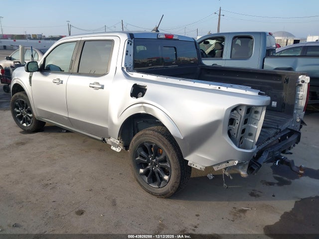 3FTTW8E38PRA95981 Ford Maverick Lariat