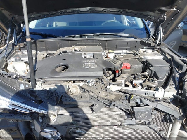 3PCAJ5M35KF127107 Infiniti Qx50 Essential