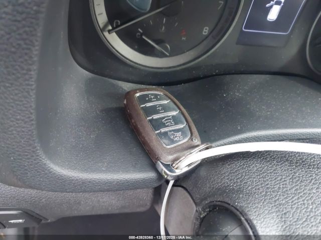 2018 HYUNDAI TUCSON KM8J33A22JU681975 Photo 10