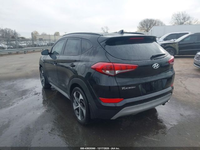 2018 HYUNDAI TUCSON KM8J33A22JU681975 Photo 2