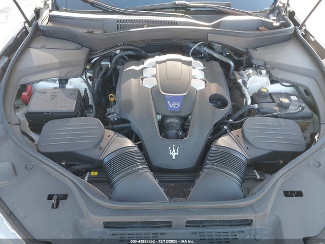 Maserati Levante S Gransport 2020 ZN661YUSXLX355057 Image 10