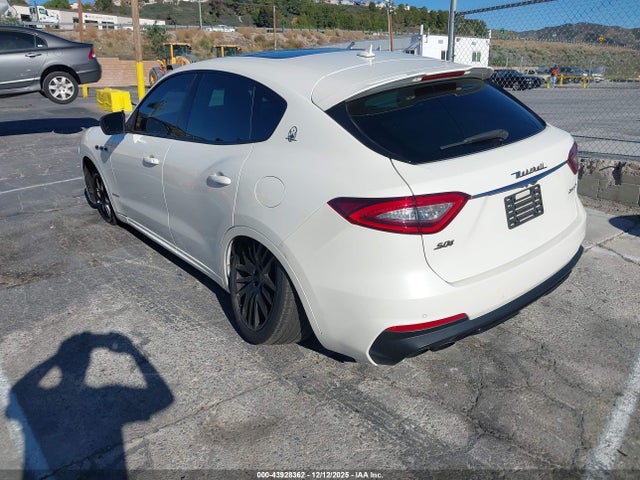 Maserati Levante S Gransport 2020 ZN661YUSXLX355057 Image 3