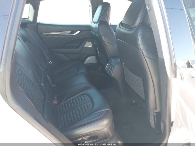 Maserati Levante S Gransport 2020 ZN661YUSXLX355057 Image 8