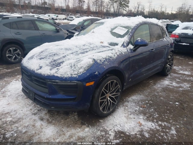 2023 PORSCHE MACAN WP1AA2A59PLB09748 Photo 1