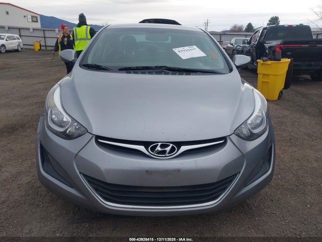 5NPDH4AE4FH607011 Hyundai ELANTRA SE
