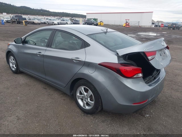 5NPDH4AE4FH607011 Hyundai ELANTRA SE