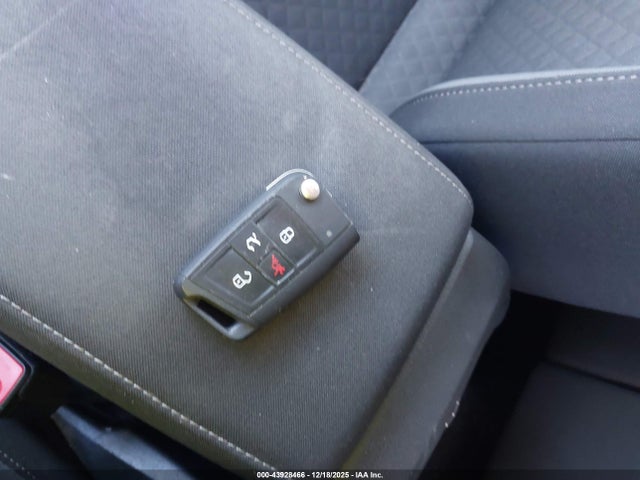 2020 VOLKSWAGEN TIGUAN 3VV0B7AX0LM082622 Photo 10