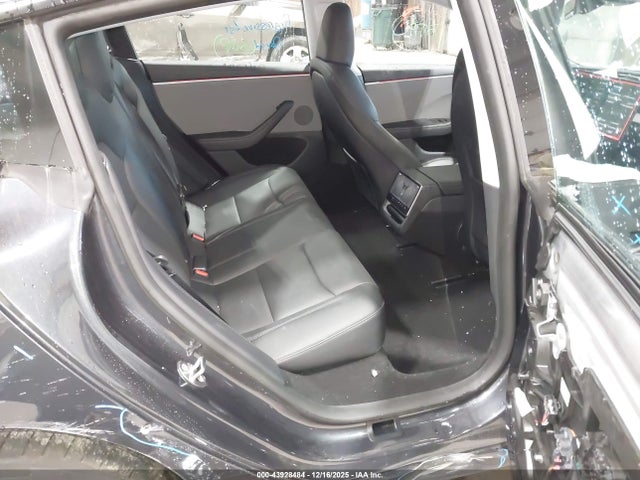 2025 TESLA MODEL 3 5YJ3E1EA0SF030030 Photo 7