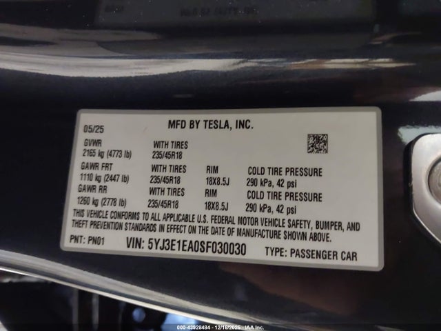 2025 TESLA MODEL 3 5YJ3E1EA0SF030030 Photo 8