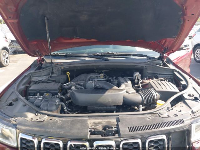 2017 JEEP GRAND CHEROKEE 1C4RJEBG6HC793651 Photo 9