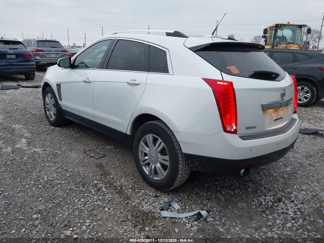 2014 CADILLAC SRX 3GYFNBE3XES682101 Photo 2