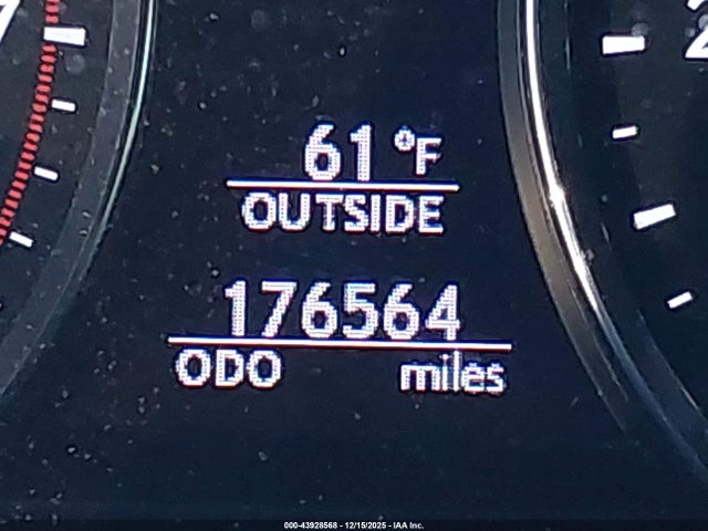 Lexus LS 460 2017 JTHBL5EF6H5146717 Image 16