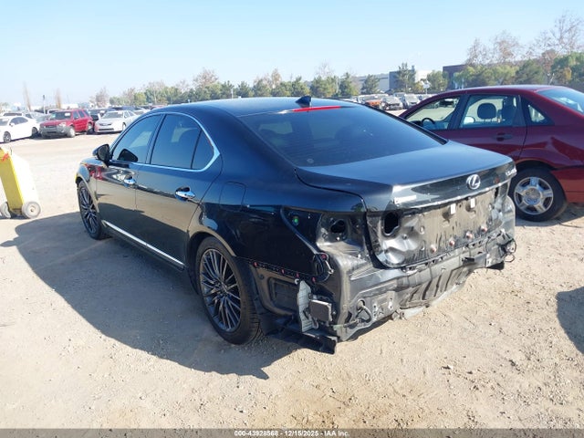 Lexus LS 460 2017 JTHBL5EF6H5146717 Image 3