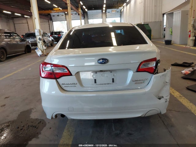 Subaru Legacy 2.5i 2015 4S3BNAA64F3011559 Image 17