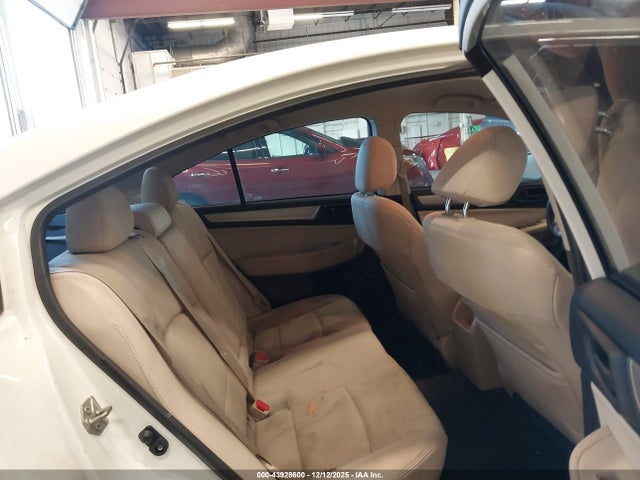 Subaru Legacy 2.5i 2015 4S3BNAA64F3011559 Image 8