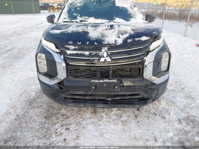 2022 MITSUBISHI OUTLANDER JA4J4TA8XNZ050352 Photo 5