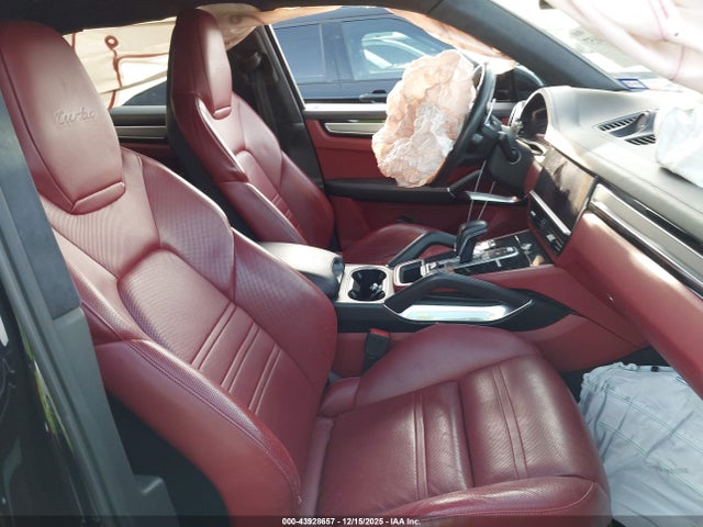 2019 PORSCHE CAYENNE WP1AF2AY0KDA80428 Photo 4