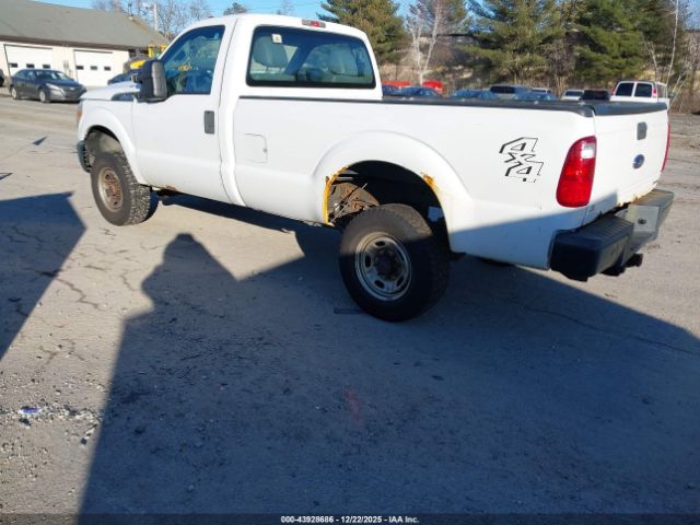 2015 FORD F-250 1FTBF2B67FEB25626 Photo 2