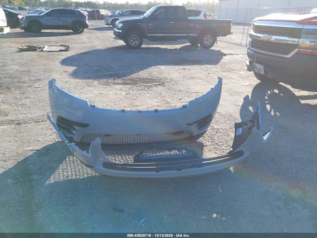 SALYL2EX9TA819902 Land Rover Range Rover Velar P250 Dynamic Se
