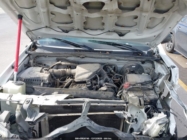 5TFNX4CN6EX033051 Toyota Tacoma