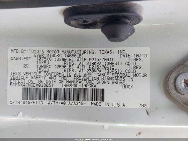 5TFNX4CN6EX033051 Toyota Tacoma
