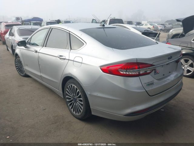 2017 FORD FUSION ENERGI 3FA6P0PU3HR329291 Photo 2