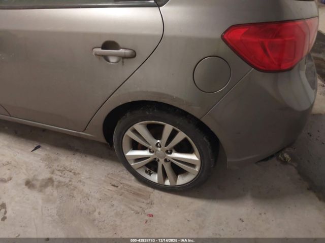 2013 KIA FORTE KNAFW5A38D5667130 Photo 5