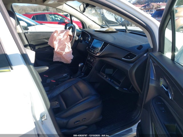 43928797 :رقم المزاد ، KL4CJCSM2KB873276 vin ، 2019 Buick Encore Fwd Essence مزاد بيع