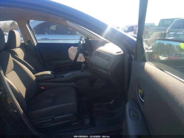 2019 HONDA HR-V 3CZRU6H32KG721135 Photo 4