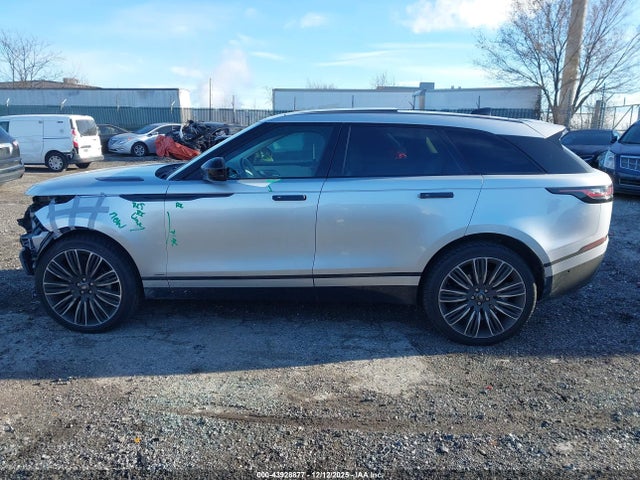 SALYM2RX7JA715607 Land Rover Range Rover Velar P250 Hse R-dynamic
