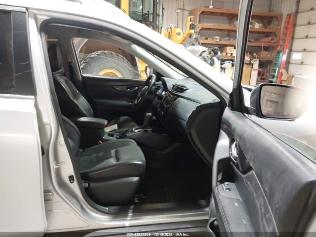 2018 NISSAN ROGUE JN8AT2MV1JW319133 Photo 4