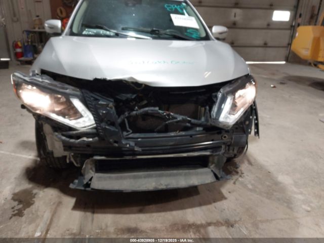 2018 NISSAN ROGUE JN8AT2MV1JW319133 Photo 5