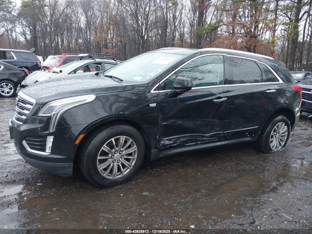 2017 CADILLAC XT5 1GYKNDRS9HZ149613 Photo 5