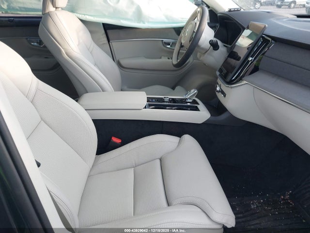 YV4H60PF9T1431489 Volvo Xc90 Plug-in Hybrid T8 Ultra 7-seater