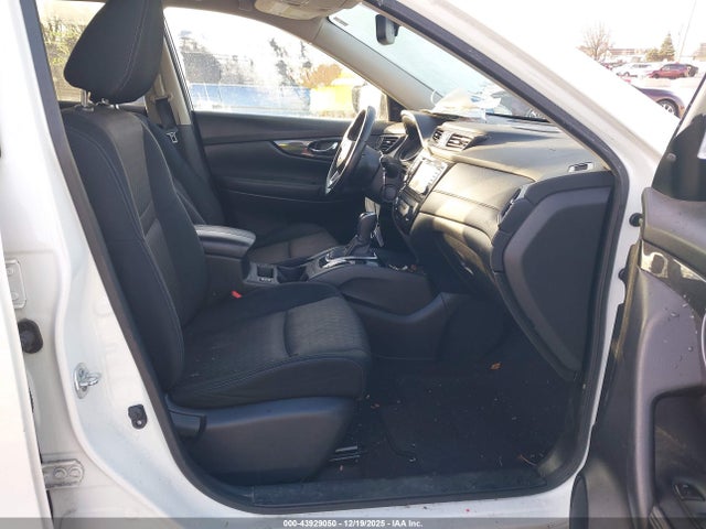 Aukcja sprzedaży 2017 Nissan Rogue Sv, vin: JN8AT2MV4HW268639, numer aukcji: 43929050