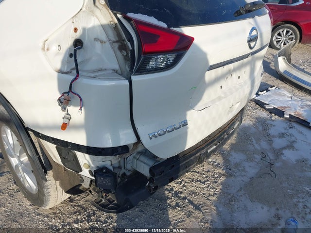 Aukcja sprzedaży 2017 Nissan Rogue Sv, vin: JN8AT2MV4HW268639, numer aukcji: 43929050