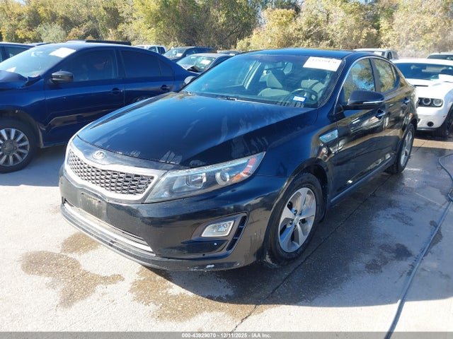 KIA OPTIMA HYBRID 2015 KNAGM4AD7F5081311 Image 2