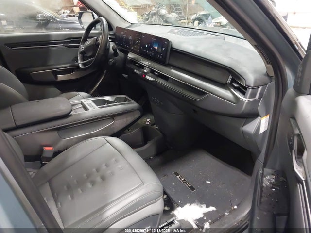 KNDAFFS57R6036406 KIA Ev9 Wind