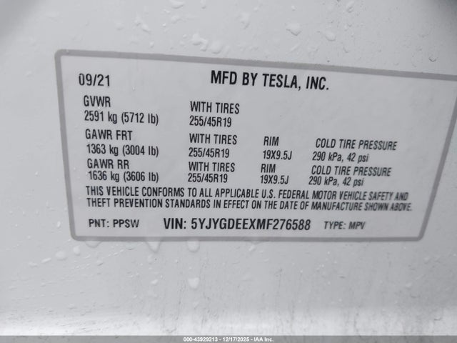 2021 TESLA MODEL Y 5YJYGDEEXMF276588 Photo 8
