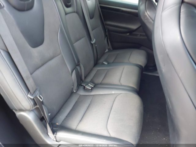2018 TESLA MODEL X 5YJXCAE21JF090266 Photo 7