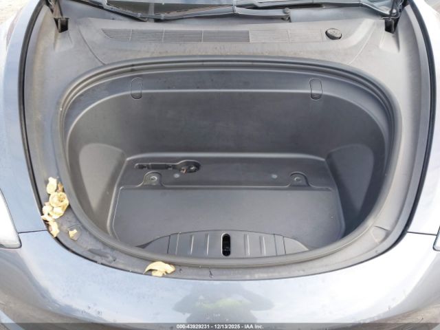 2019 TESLA MODEL 3 5YJ3E1EA4KF400105 Photo 9