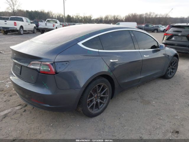 2019 TESLA MODEL 3 5YJ3E1EA4KF400105 Photo 3