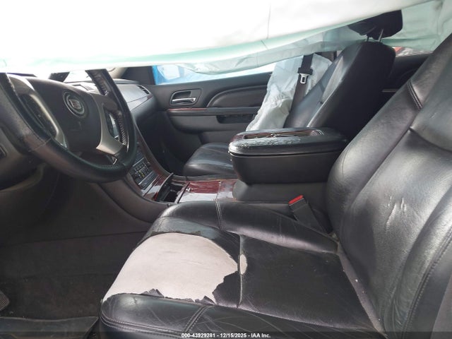 2013 CADILLAC ESCALADE ESV 1GYS3GEF6DR133217 Photo 4